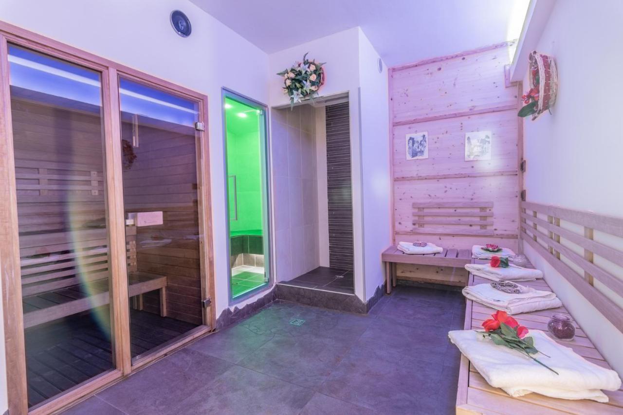 Residence Arnica Celledizzo Extérieur photo
